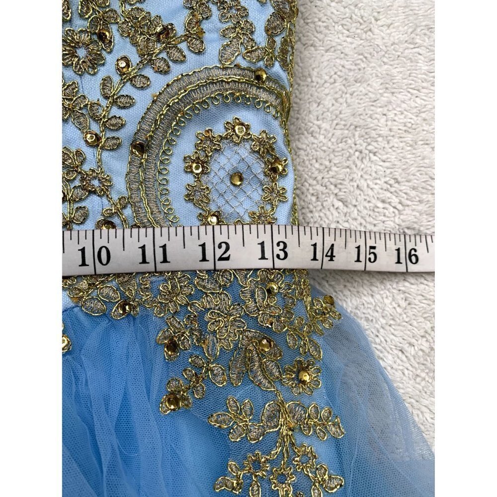 Women's Gold Lace Ball Gown Elegant Dress - Picture 6 of 7